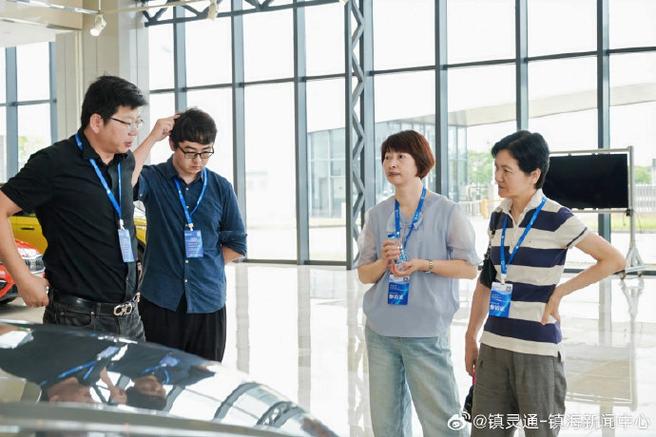 智造未来,共启新程!企业家日他们走进智慧工厂